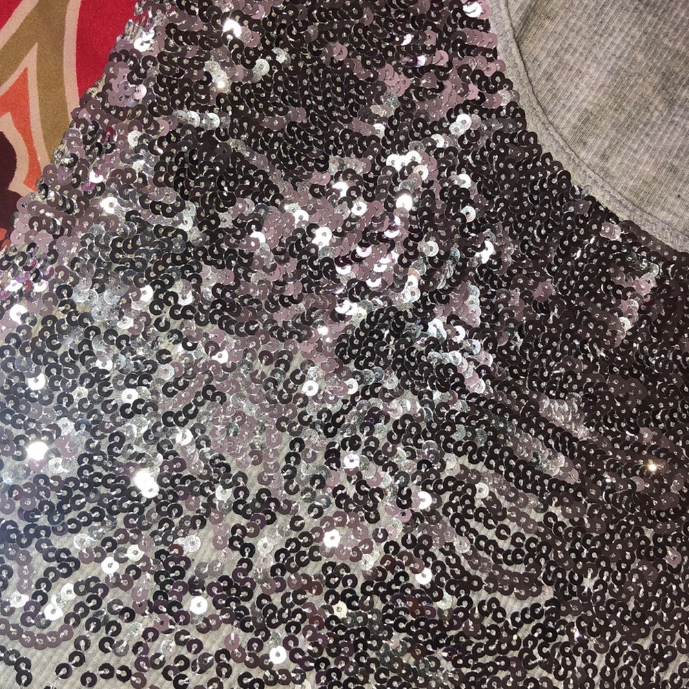 Silver Embellished Tank Top - Picture 2 of 4